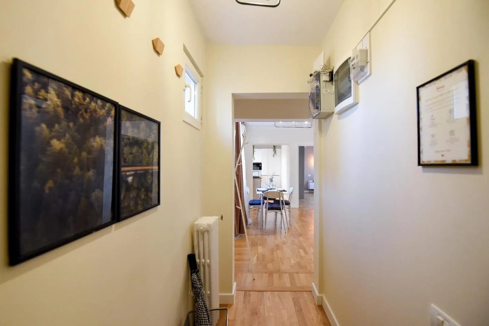City Living At Its Best - Spacious 2 Bedroom Apartment On Calea Victoriei Bucureşti